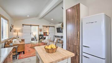 Rumah (2 Bedrooms) | Interior