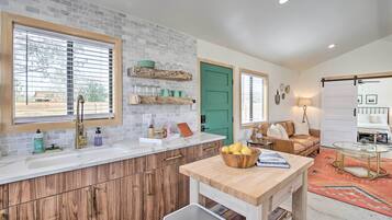 Rumah (2 Bedrooms) | Interior