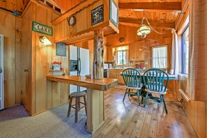 Interior - Big Bear Lake Cabin w/ Deck ~ 7 Mi to Ski Slopes! (Fawnskin)
