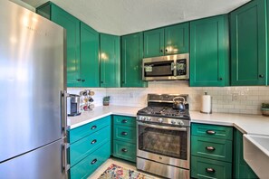 House (4 Bedrooms) | Interior - Contemporary Cabin Hiking, Mountain Biking, Skiing (Lake Arrowhead)