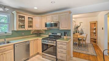 House (3 Bedrooms) | Bahagian dalam