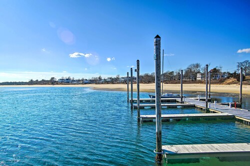 Walk to Shore: Updated Buzzards Bay Cottage!
