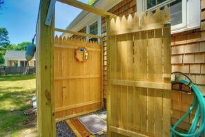 House (3 Bedrooms) | Interior - Cape Cod Bungalow w/ Patio < 1 Mi to Beaches! (West Yarmouth)