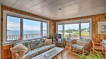 Cottage (2 Bedrooms) | Interior