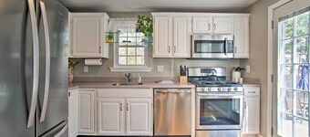 5 Mi to Beach: Cape Cod Getaway w/ Grill