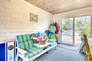 House (4 Bedrooms) | Interior - 2 Mi to Shore: Home w/ BBQ & Beach Gear in Mashpee (Mashpee)