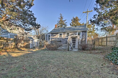 Steps to Cape Cod Canal: Buzzards Bay Home