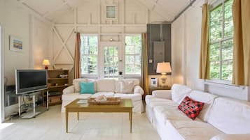 House (2 Bedrooms) | Front of property