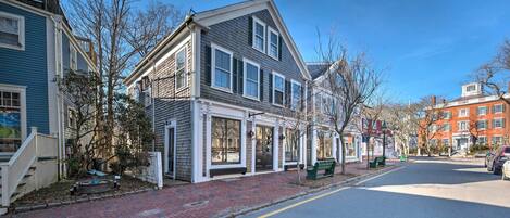 Apartment (1 Bedroom) | Interior