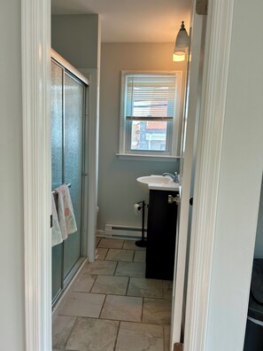 Shower, hair dryer, towels, soap - 2-Bedroom Apartment in the quaint shore town of Avon-By-The-Sea! (Avon By The Sea)