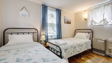 Cottage (2 Bedrooms) | Interior