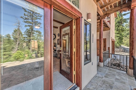 Interior. Comfy 'aspen Ridge' Home ~ 3 Mi to Ski Lifts