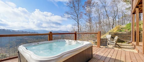 House (3 Bedrooms) | Teres/patio