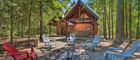 House (3 Bedrooms) | Property grounds