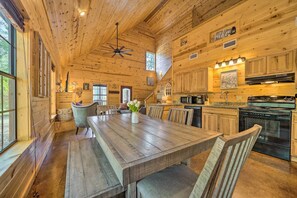 Talo (3 Bedrooms) | Sisätilat