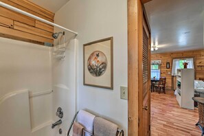 House (1 Bedroom) | Interior