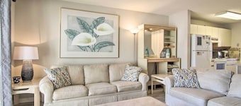 Steps to Shore: Gem w/ Pool in Ocean City