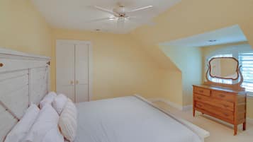 House (6 Bedrooms) | Interior