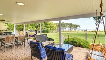 Casa (6 Bedrooms) | Restaurante al aire libre