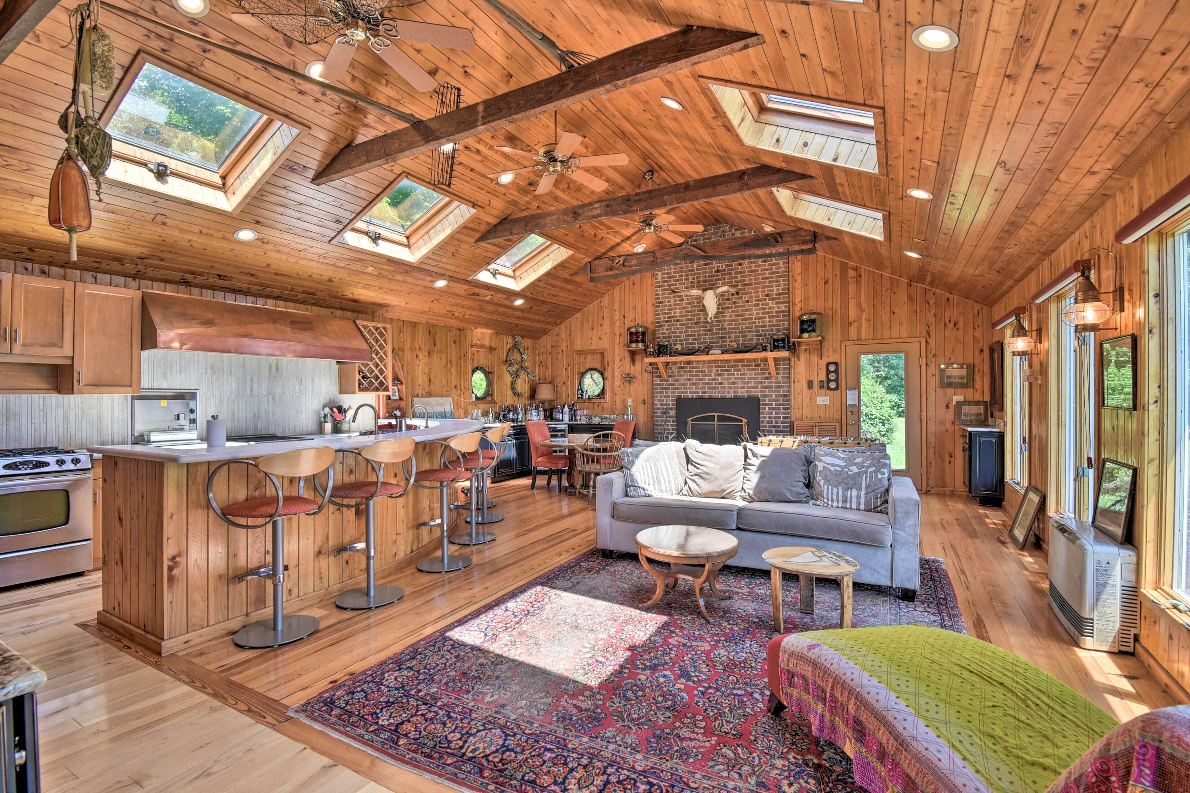 Rumah (6 Bedrooms) | Interior