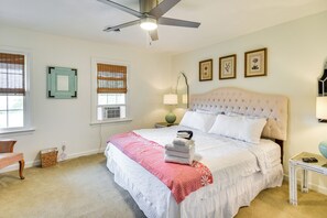 House (6 Bedrooms) | Interior