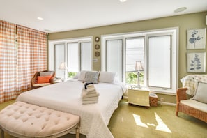 House (6 Bedrooms) | Interior