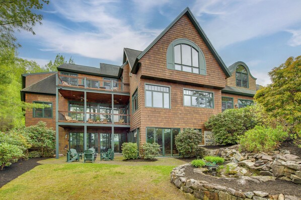 House (6 Bedrooms) | Front of property