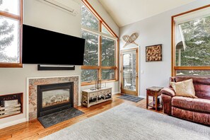 Apartment (4 Bedrooms) | Front of property - Expansive Canyons Ski Retreat w/ Community Pool! (Park City)