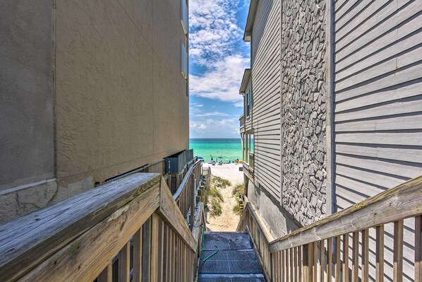 Apartment (3 Bedrooms) | Interior - Bright & Modern Townhome: Steps to Miramar Beach! (Miramar Beach)