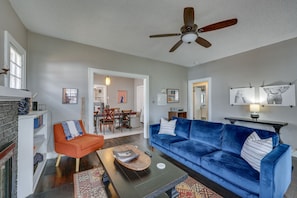 Living area - Colorful Hot Springs Home - 1 Mile to Downtown! (Hot Springs)
