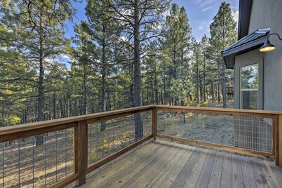Pagosa Springs Retreat ~ 6 Miles to Hot Springs!