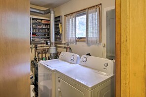 Cottage (3 Bedrooms) | Interior