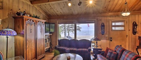 Cottage (3 Bedrooms) | Interior