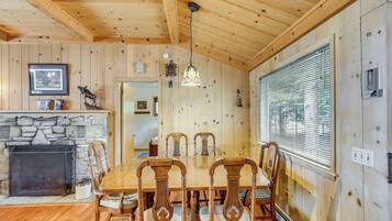 Cottage (3 Bedrooms) | Interior