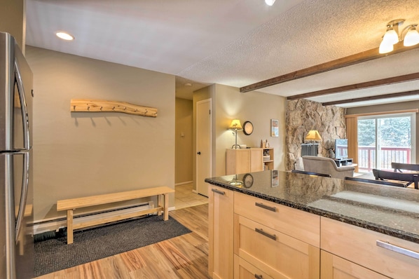Apartment (2 Bedrooms) | Interior - Idyllic Condo ~ 5 Mi to Winter Park Resort! (Winter Park)