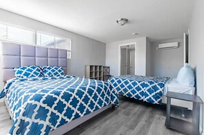 3 bedrooms, bed sheets