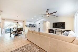 Casa (3 Bedrooms) | Interior