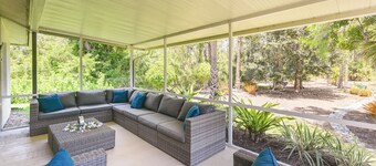 Pet-friendly Naples Vacation Rental w/ Fire Pit!