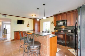 Apartment (3 Bedrooms) | Interior - Decks + Pool Access: Hilton Head Island Townhome (Hilton Head Island)