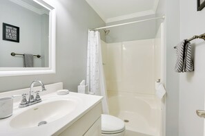 Interior - Decks + Pool Access: Hilton Head Island Townhome (Hilton Head Island)