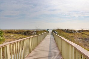 Interior - Decks + Pool Access: Hilton Head Island Townhome (Hilton Head Island)
