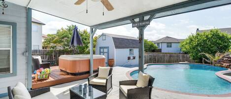 獨棟房屋 (4 Bedrooms) | 住宿正面