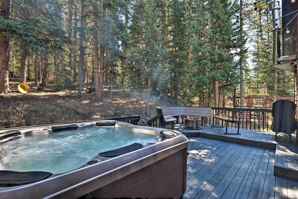 House (3 Bedrooms) | Interior - 6 Mi to Breck Ski Resort: Family Cabin w/ Hot Tub! (Breckenridge)