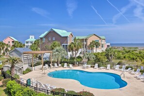 Apartment (2 Bedrooms) | Interior - Pool Access & Views at Saint Helena Island Condo! (Harbor Island)