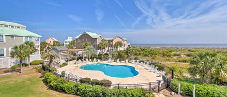 Apartment (2 Bedrooms) | Front of property