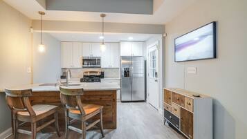 House (1 Bedroom) | Interior