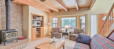 House (3 Bedrooms) | Front of property