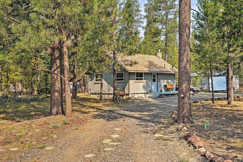 High Lakes Hideaway: La Pine Fishing Cabin!
