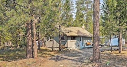 High Lakes Hideaway: La Pine Fishing Cabin!