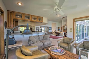 House (4 Bedrooms) | Interior - Wintergreen Resort Retreat: Ski, Hike, Golf! (Nellysford)
